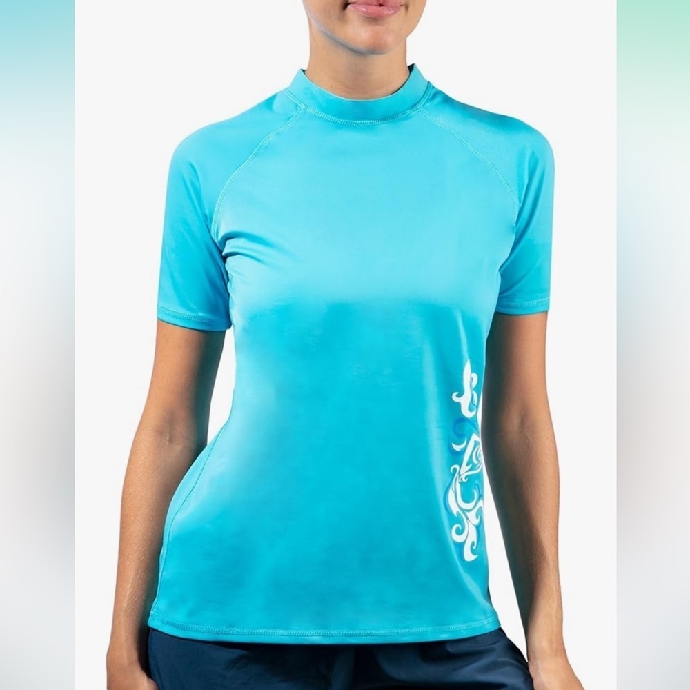 NWT Kanu Surf Women Breeze UPF 50+ Short Sleeved Active Rashguard & Workout Top